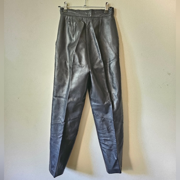 Danier Vintage Leather Pleated Cigarette Pants made in Canada Size 4 - Picture 6 of 10